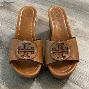 Beautiful Tory Burch WEDGE SLIDE